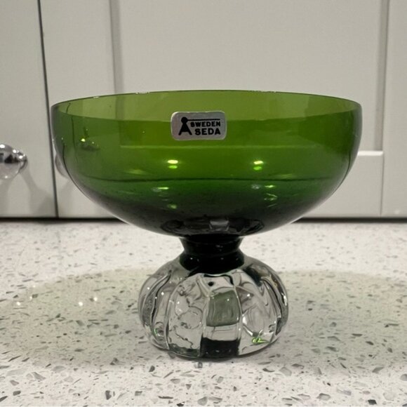 1960s ASEDA SWEDEN Green Glass Sherbet Dessert Footed Dish Mid Century Crystal - Picture 2 of 8